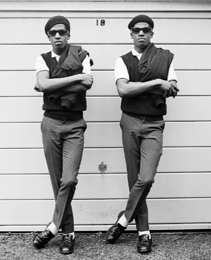 The Islington Twins, London, 1981. © Janette Beckman