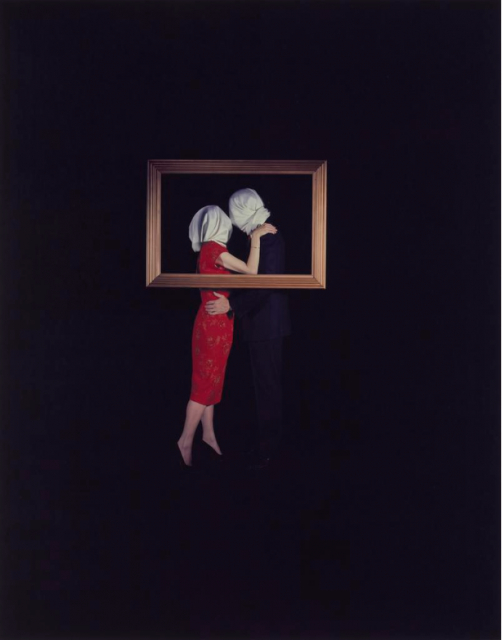 Magritte, 1987, Eileen Cowin, dye diffusion print. The J. Paul Getty Museum, Gift of the Artist. © Eileen Cowin