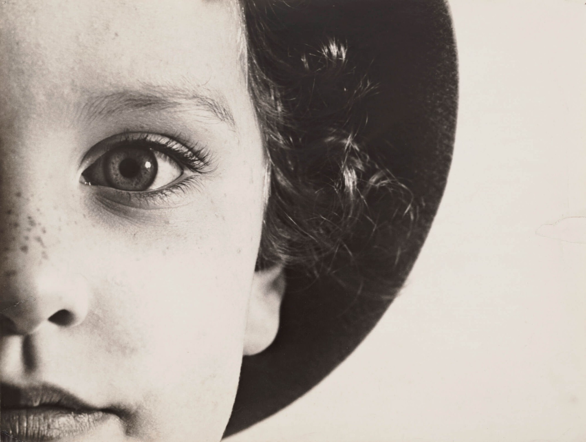 Lotte (Eye), 1928, MAX BURCHARTZ, The Museum of Modern Art, New York, Thomas Walther Collection. Acquired through the generosity of Peter Norton, © 2020, Max Burchartz / Artists Rights Society (ARS), New York / VG Bild-Kunst, Germany Digital Image, © 2019, The Museum of Modern Art, New York Museum of Modern Art, New York