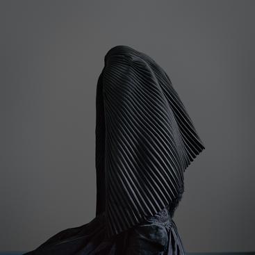 Trine Sondergaard, Surrigkap, Dress of Mourning, 2016
