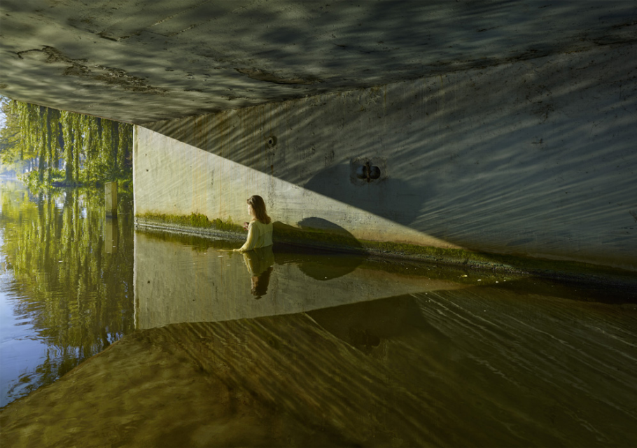 Ellen Kooi. Haarlem - onder de brug, 2024.