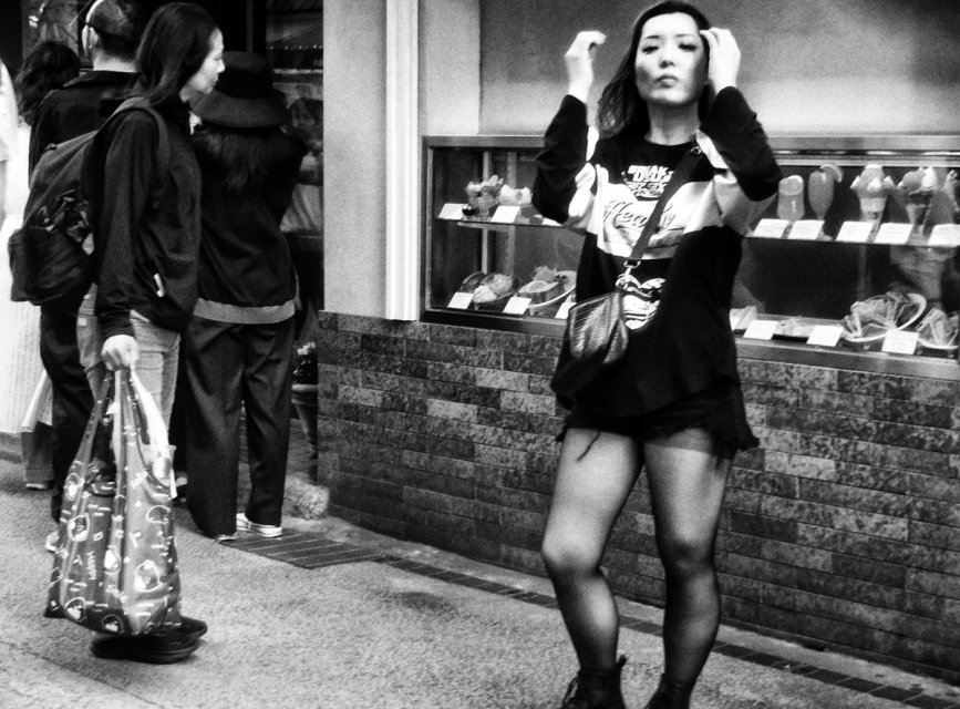 Image of &quot;RECORD No.61&quot; book by Akio Nagasawa Gallery | Publishing - Images courtesy of Daido Moriyama.