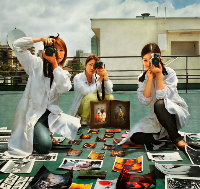 Mami Kiyoshi, "New Reading Portraits", Tokyo, Japon, 2004. BnF, Estampes et photographie