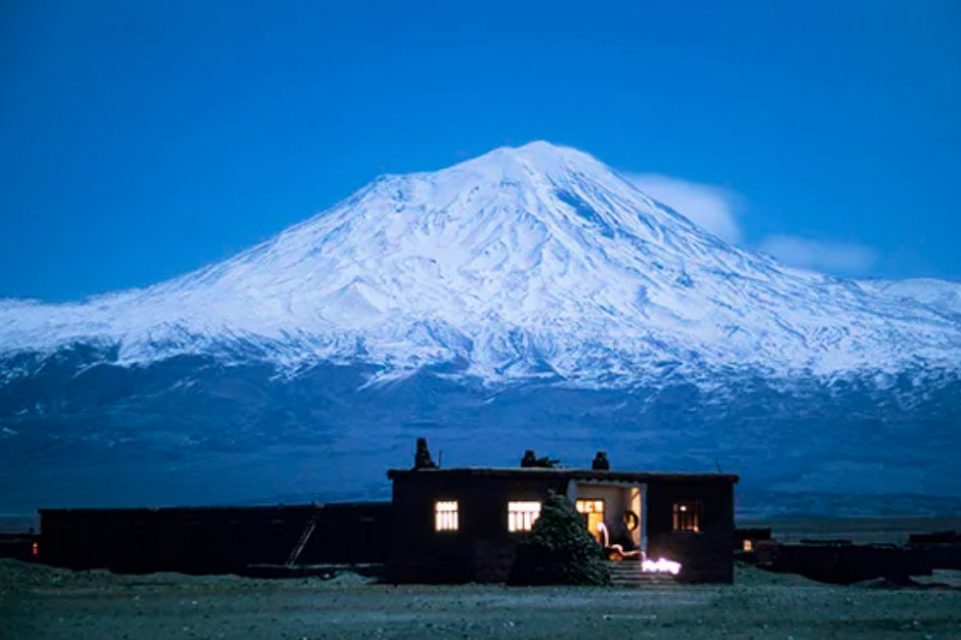 Mount Ararat, 1965 © Ara Güler / Ara Güler Museum
