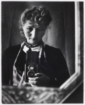 Julia Pirotte, photographe et résistante - Mémorial de la Shoah