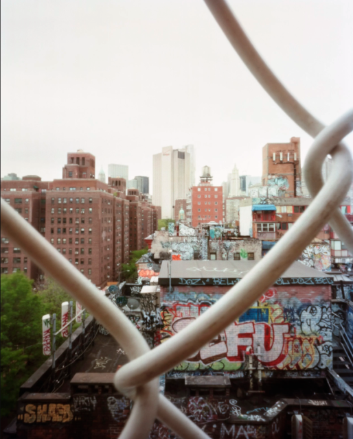 Rose Marasco, Manhattan Bridge, May 18, 2011 - Courtesy of the artist and OSMOS.
