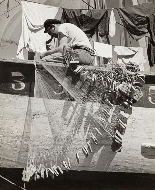 Marin et filet. Emmanuel SOUGEZ vers 1935 Inv. MnM 2009.42.1
