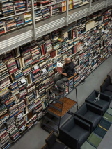 Opening of &quot;Axiomes&quot;, an installation by Antoine d'Agata - La Librairie 7L