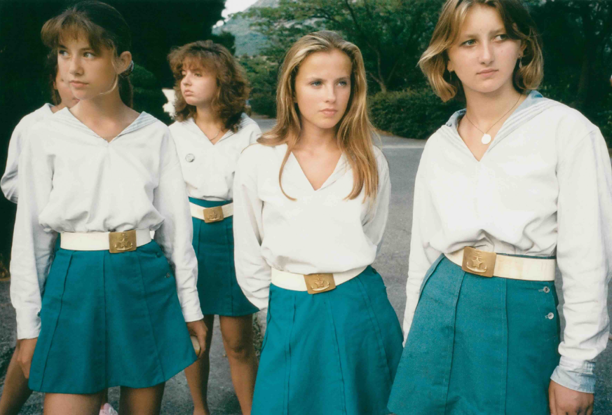 Claudine Doury, "Artek, Le camp Kiparisini, Crimée ARTEK", 1994. Collection d’entreprise Neuflize OBC © Claudine Doury
