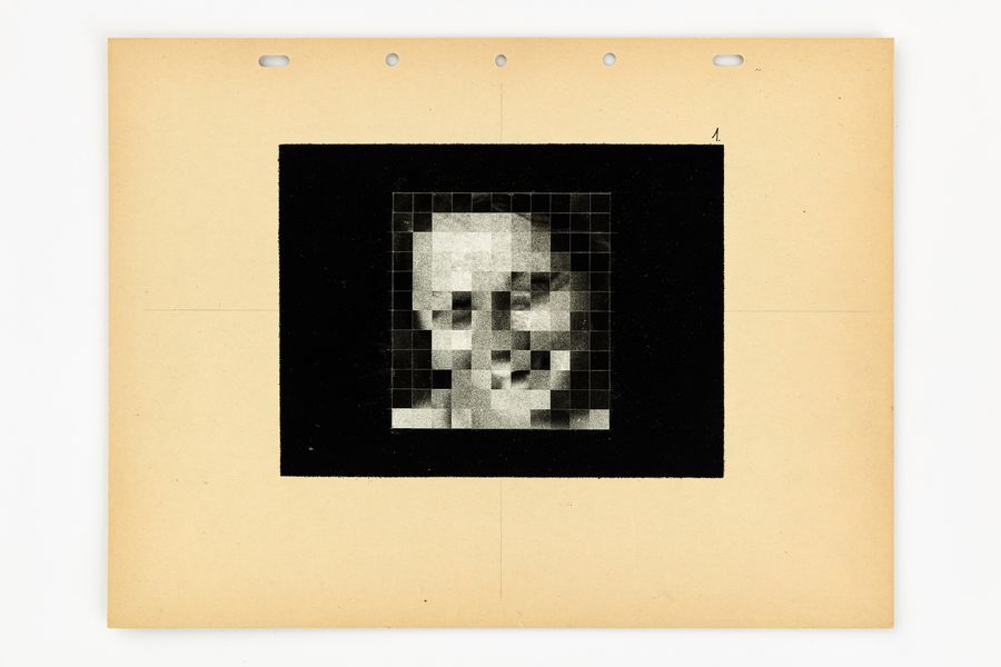 Péter Türk, Static Cinema I. Phase Images of the Script 1 | 1983 - Courtesy of the artist and Vintage Galéria.