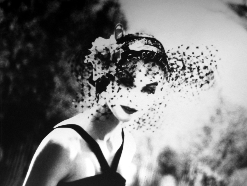 Anne Saint Marie, Chanel Advertising Campaign, 1958 - Courtesy of the artist and Akio Nagasawa Galleru | Publishing.