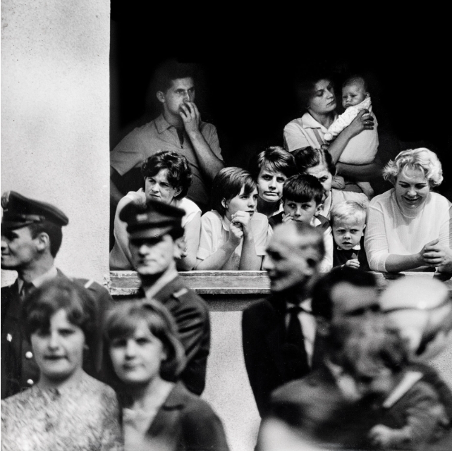 Courtesy of Edward Dwurnik, Zofia Rydet, Paweł Althamer and Raster s.c.