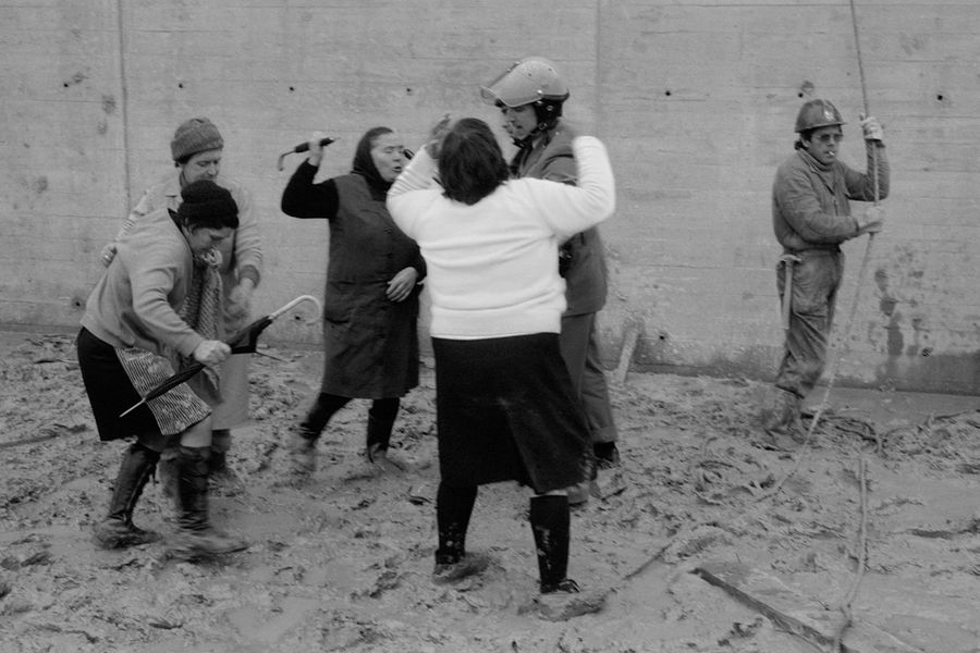 Anna Turbau, Guísamo pickets. La Coruña, February 1977 - Courtesy of the artist and NORDÉS.
