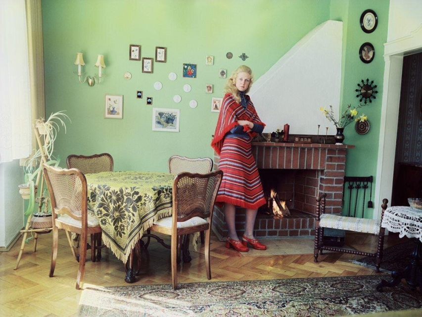 Margit Emmrich, Untitled from the series Wohnzimmer, 1976-1978 - Courtesy of the artist and LOOCK Galerie.