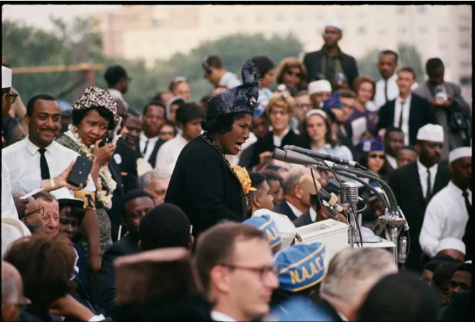 Gordon Parks, Untitled (Mahalia Jackson), 1963