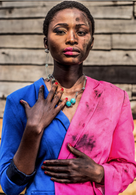 Pamela Tulizo, Double identité (Femmes de Kivu), 2019 © Pamela Tulizo