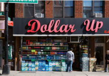 In the Place of the Public: Airport Series - Galerie Nagel Draxler