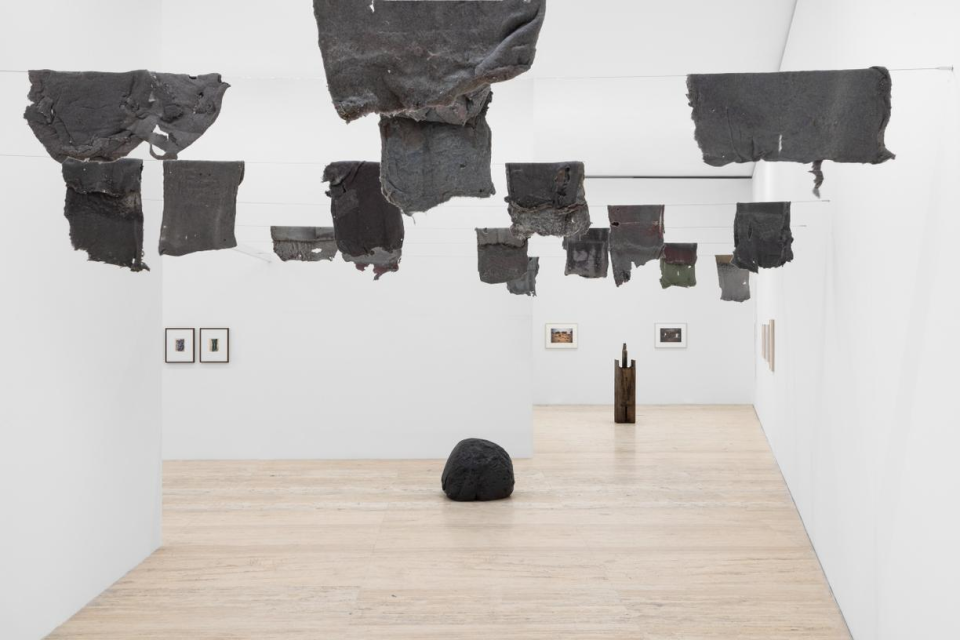 Gabriel Orozco. Image courtesy of the artist and Gerardo Landa & Eduardo Lopez, Mexico